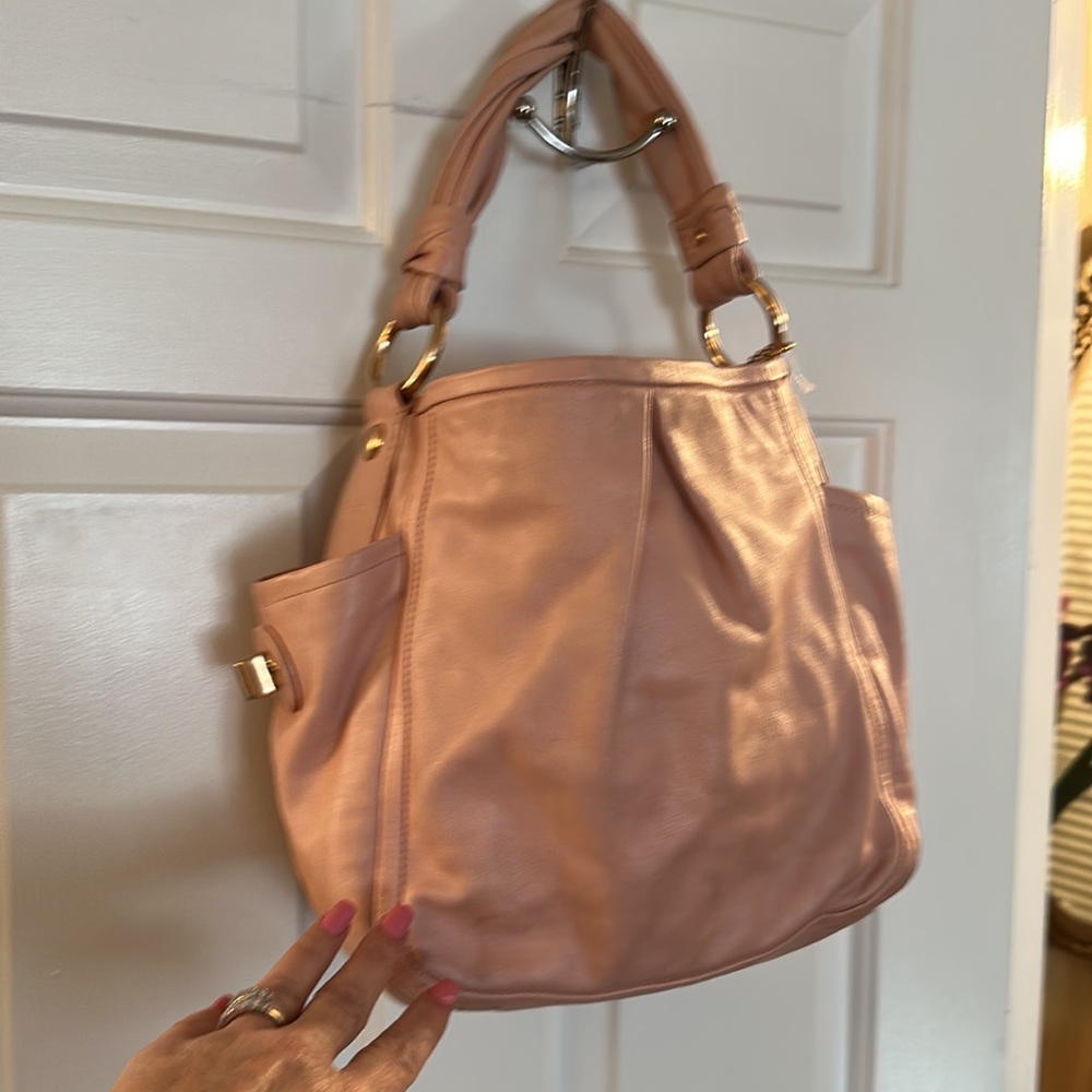 Coach Pink Leather Hobo bag w Gold colored Hardware - Picture 9 of 14